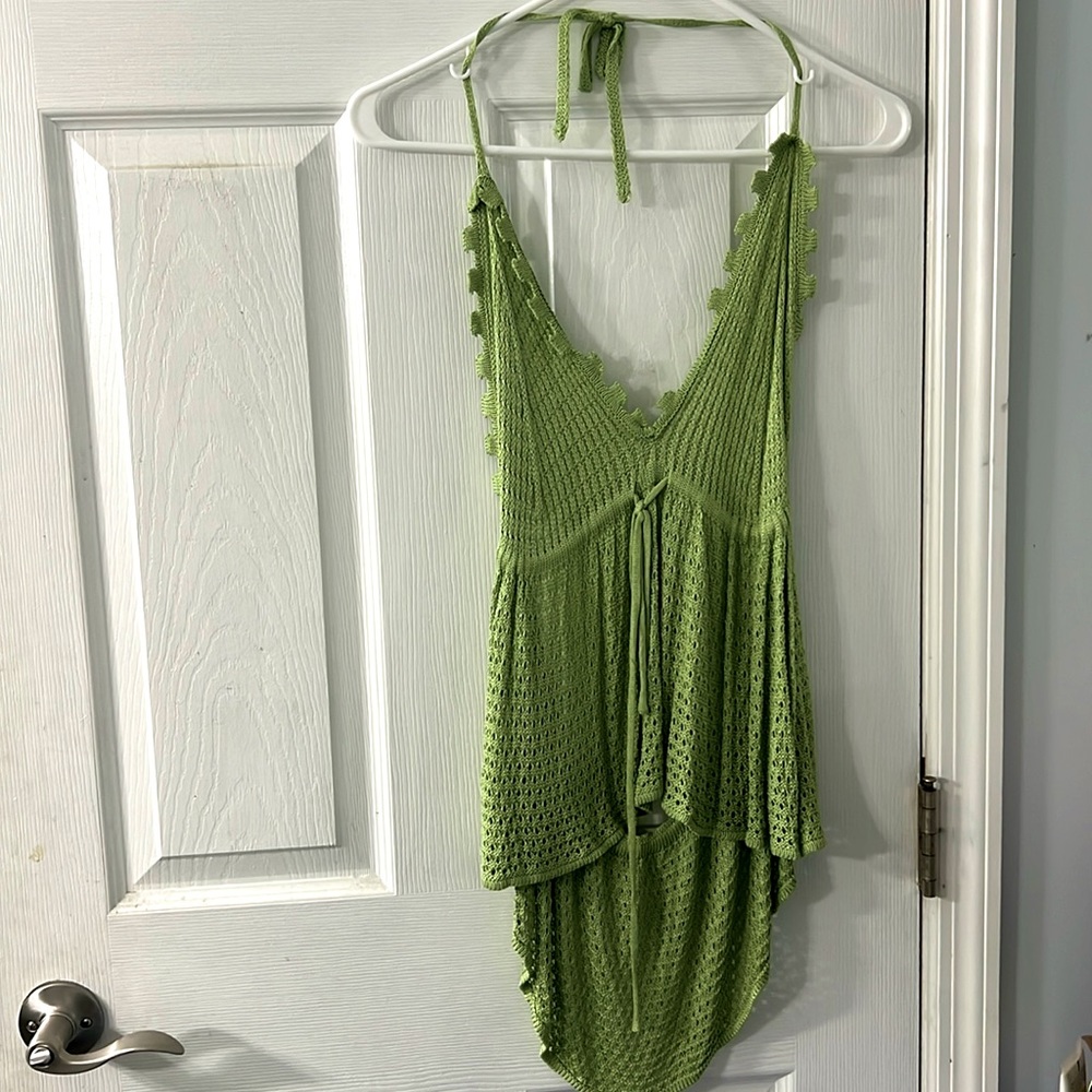 Solid Tie Front Ruffle Hem Knit Top